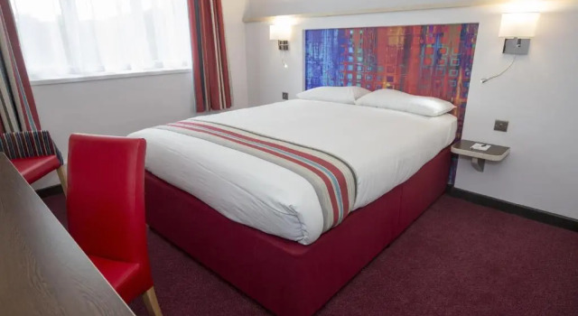 Двухместный номер Ramada Milton Keynes