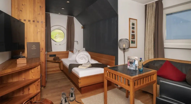 Номер Standard Hotel Goldener Adler