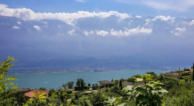 Апартаменты Tremosine Wonderful Lake View 1