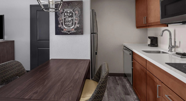 Четырёхместный люкс c 1 комнатой Homewood Suites by Hilton Orland Park