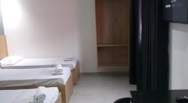 Номер Deluxe Calandre Hotel