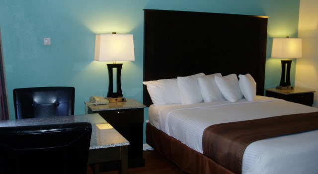 Rockview Inn and Suites - Morro Bay CA