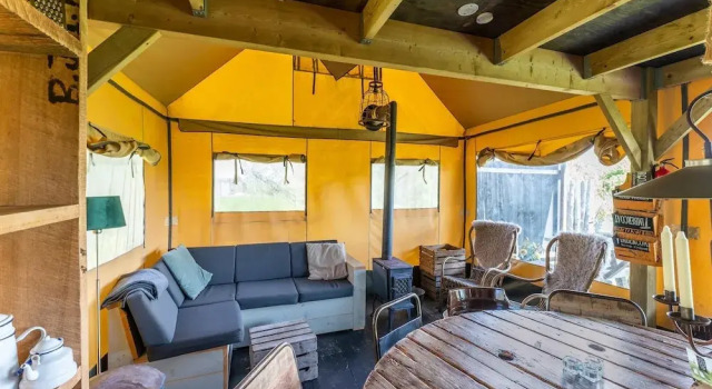 Unique Beach Lodge for 8 People near Beach, Sea, & Village, Забронировать Отель Отели Норда 3 звезды, 3*