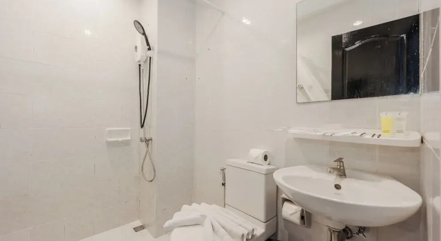 Апартаменты 1BR Condo Pool Gym Near Beach C237