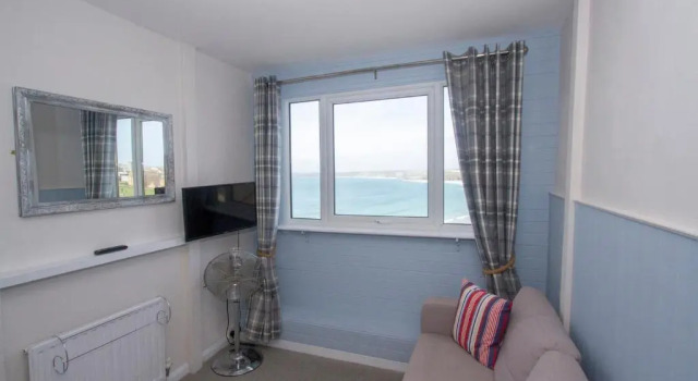 Люкс Cliff House B&B & The Moorings Apartments - Guest house
