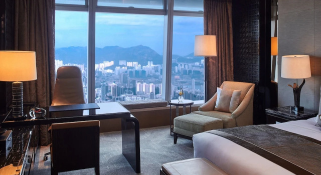 Двухместный номер Deluxe с видом на город The Ritz-Carlton, Hong Kong