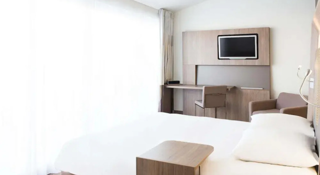 Одноместный номер Standard Novotel Toulouse Centre Wilson