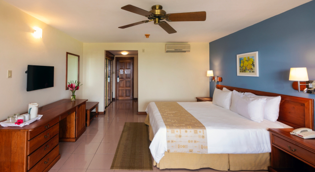 Le Grand Courlan Spa Resort - Adults Only, Prenota Resort Hotel SPA a Tobago, SPA