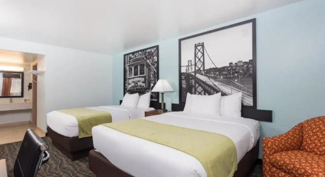 Четырёхместный номер Standard Quality Inn Fairfield Napa Valley Area