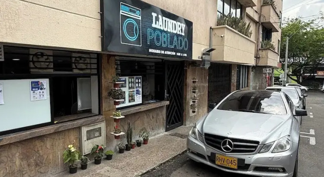 5 Bedroom - 1 Block from Lleras - P2, Prenota Appartamento Medellín Antioquia