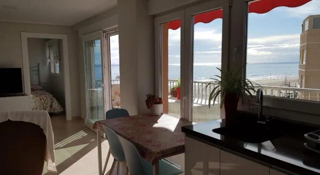 Апартаменты с 3 комнатами Apartamento 1 Linea San Juan Alicante