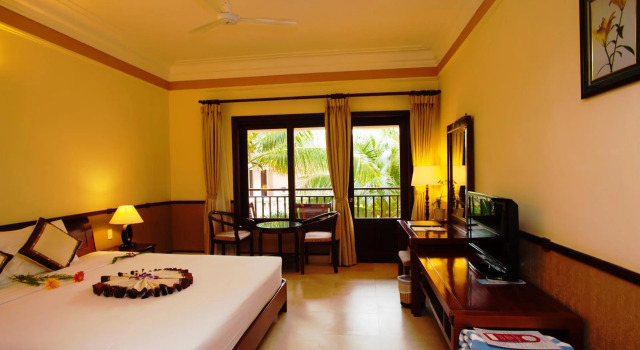 Номер Deluxe Golden Coast Resort & Spa