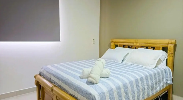 Семейные апартаменты с 2 комнатами с балконом и с видом на бассейн Apartamentos con Balcón - Aviva Sierra