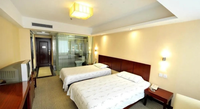 Weihai Weisheng Hotel, Prenota Hotel Hotel a Shandong con parcheggio, Parcheggio