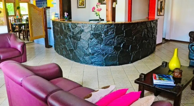 Hotel Marilia, Забронировать Отель Отели Порту-Сегуру с бассейном, Бассейн