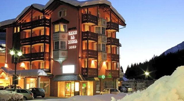 Hotel Garni La Roccia, Reserva ahora Hotel Andalo Paganella