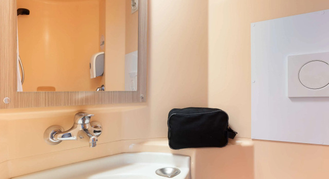 Двухместный номер Standard Kyriad ECO - Avignon Sud Parc des Expositions