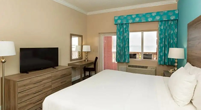 Двухместный номер Standard с балконом Amelia Hotel at the Beach