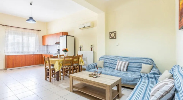 Neva s House in Chania