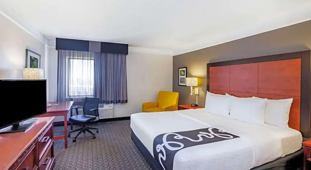 Номер La Quinta by Wyndham Houston Baytown East