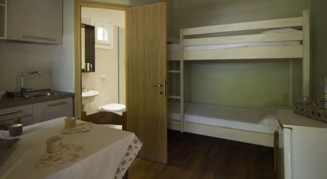 Бунгало Standard с видом на сад Camping Campo dei Fiori