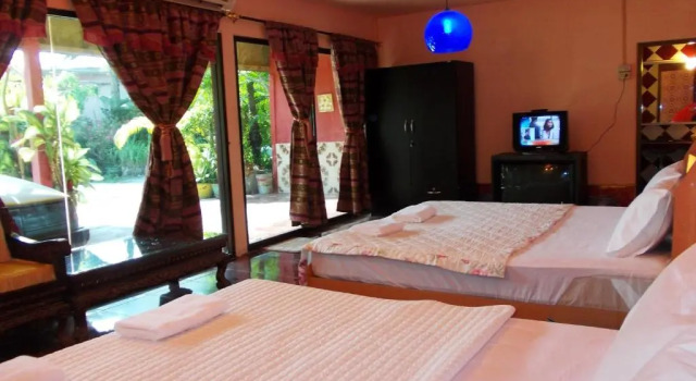 Двухместный номер Standard Suksomjai Hotel