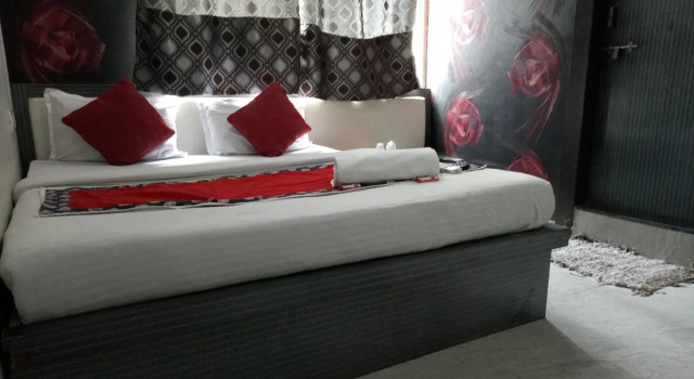 Sky Hotel