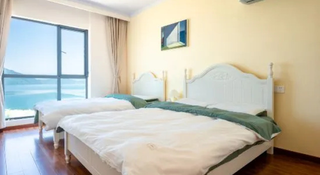 Двухместный люкс с видом на озеро Taiping Lake Muli Holiday Apartment