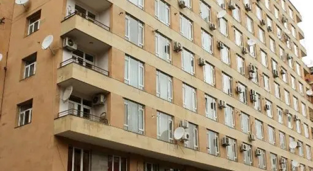 3 Bedroom Apartment in Homey Residence