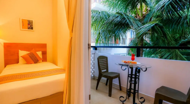 Трёхместный номер Standard с балконом Valley Mountain Hotel