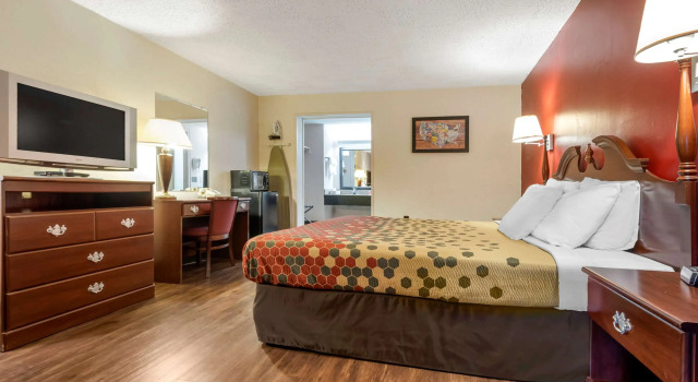 Econo Lodge, Buchen Sie Hotel Cortland Finger Lakes