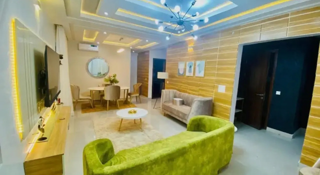 Shortlethomes- Renee's Luxury Apartments, Prenota Appartamento Lekki Phase 1 