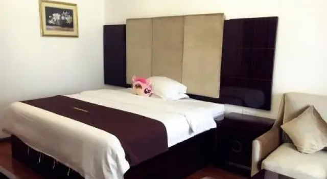 Golden Sunshine Apartment Panyu Wanda Plaza