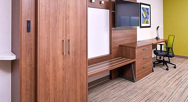 Двухместный номер Deluxe Holiday Inn Express Hotel & Suites Mount Pleasant by IHG