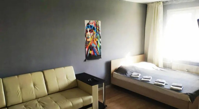 Apartments at 32 Albert Kamaleev Ave., Prenota Appartamento Sovetsky district 
