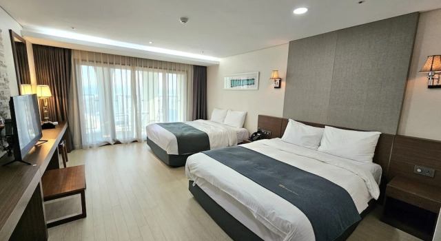 Двухместный семейный номер Standard с балконом Hotel Thesoom Forest