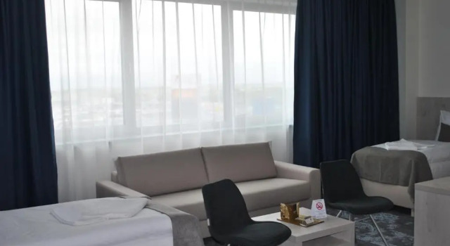Трёхместный номер Deluxe Košice Hotel