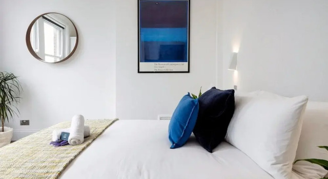 Апартаменты Modern and Bright Highgate Gem