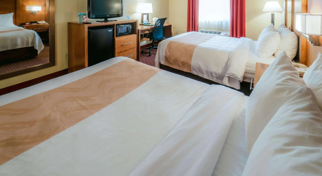 Четырёхместный номер Standard Motel 6 Catonsville MD Baltimore West