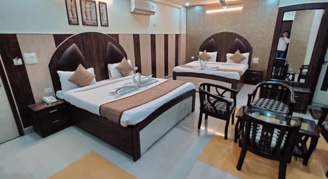 Hotel Holy Basil, Prenota Hotel Jwalapur Uttarakhand