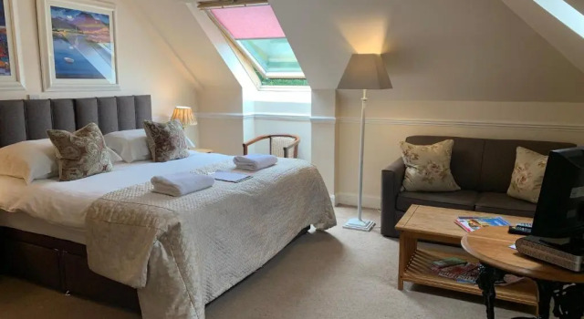 The Inn on the Tay, Book Pension Pitlochry Perthshire