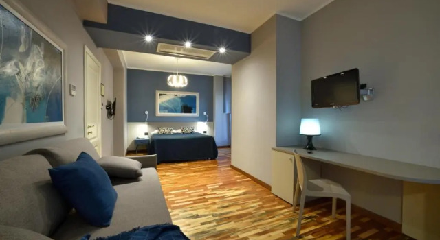 Люкс Hotel Bristol