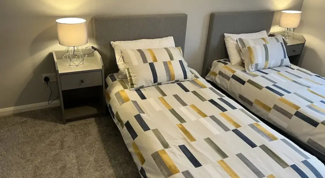vERY comfy town house, Book Feriehus Ashton-under-Lyne Manchester og omegn