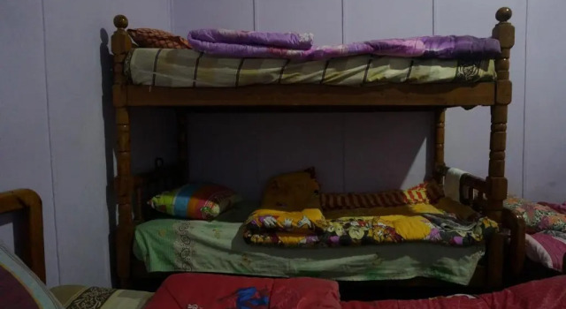 Кровать в общем номере (женский номер) Grand Safari Hostel