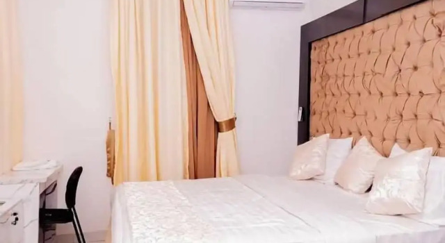 Chatkrum Hotel, Prenota Hotel Hotel a Bwari con parcheggio, Parcheggio