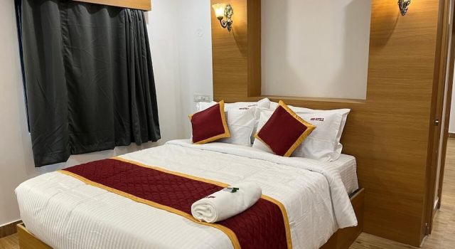 Sriveda Premium Hotel, Réserver Hôtel Hyderabad 