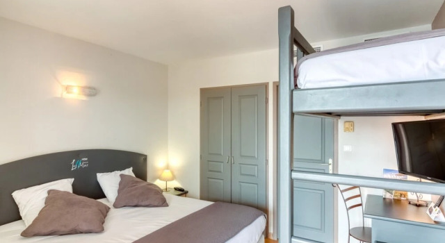 Номер Comfort Logis Hôtel Les II Mas - Perpignan Sud