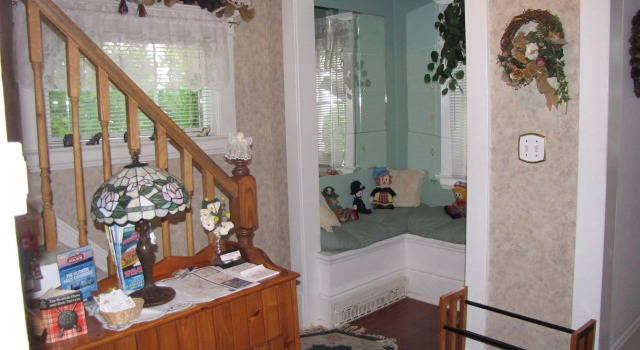 Strathaird Bed and Breakfast, Забронировать Отель Ниагара Фолс Буффало