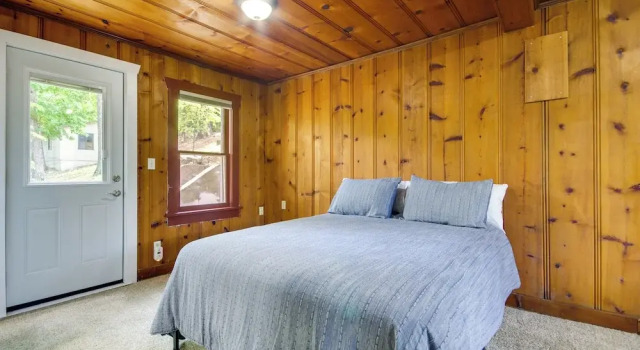 Dock & Boat Slip: Lakefront Osage Beach Home!, Забронировать Отель Отели Осейдж-Бич 3 звезды, 3*