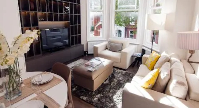 Kensington Garden View Apartment